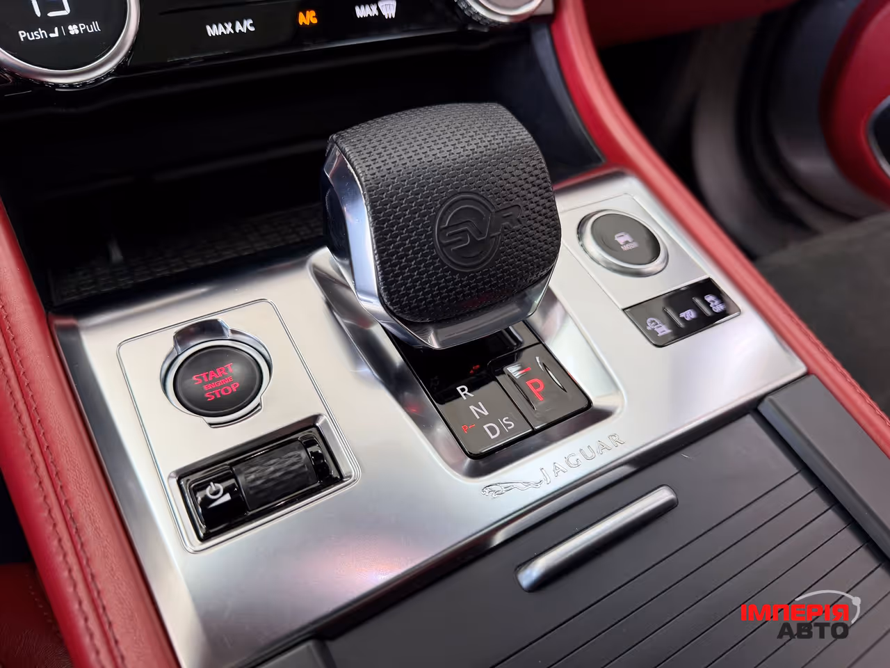Jaguar F-Pace - фото 44