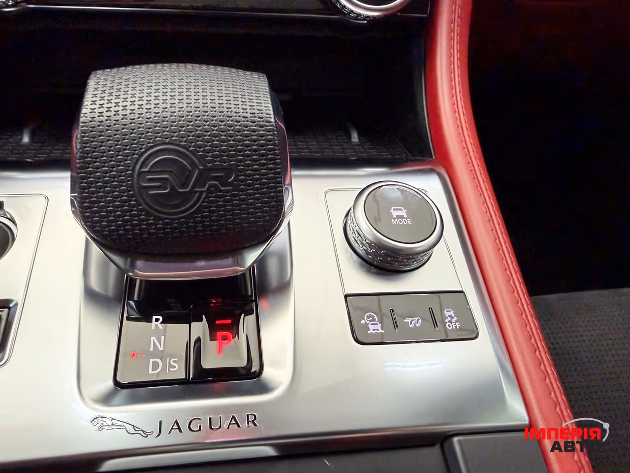 Jaguar F-Pace - фото 45