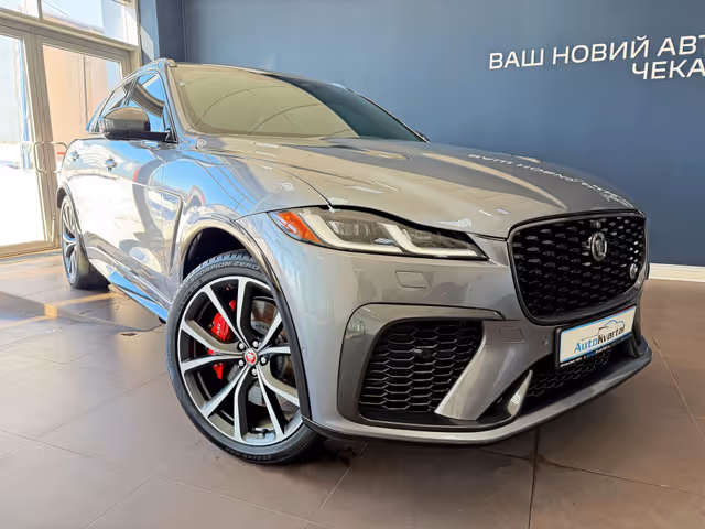 Jaguar F-Pace - фото 2