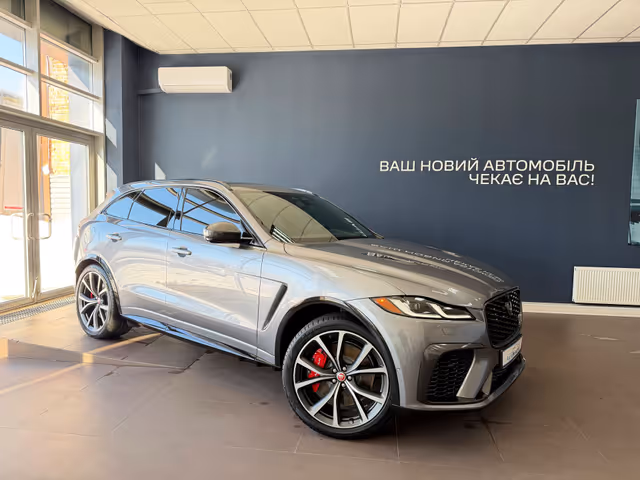 Jaguar F-Pace - фото 1