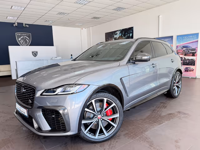 Jaguar F-Pace - фото 4