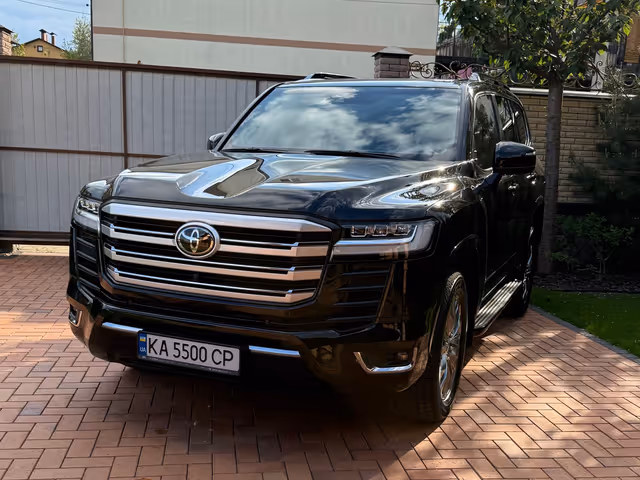 Toyota Land Cruiser - фото 1