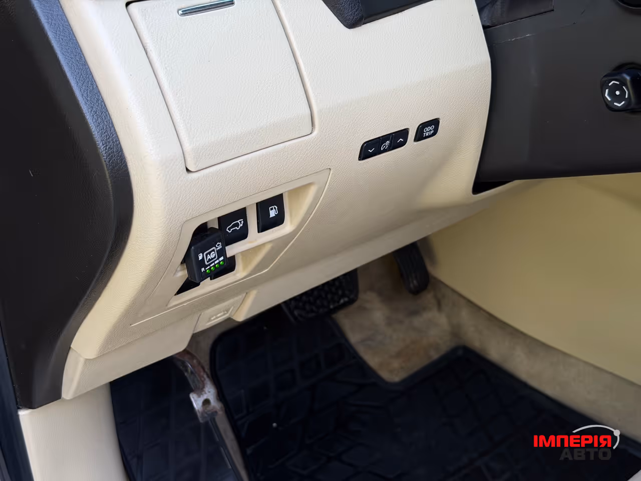 Lexus RX - фото 39