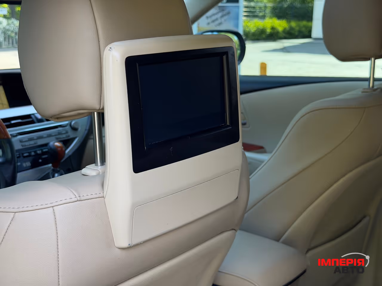 Lexus RX - фото 54