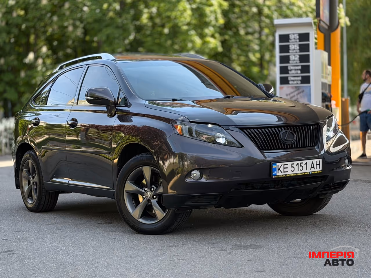 Lexus RX - фото 7