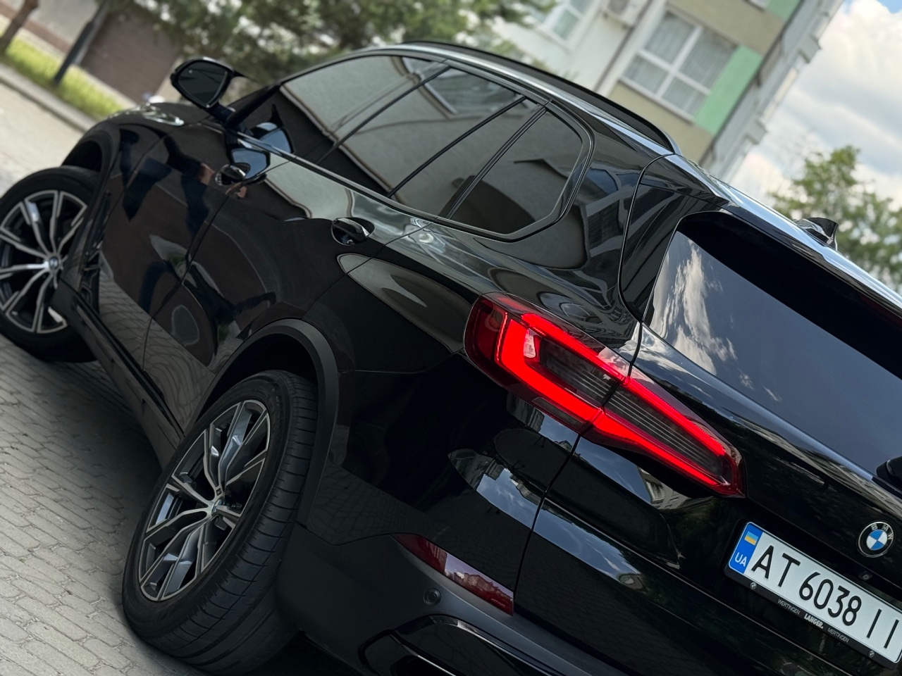 BMW X5 - фото 11