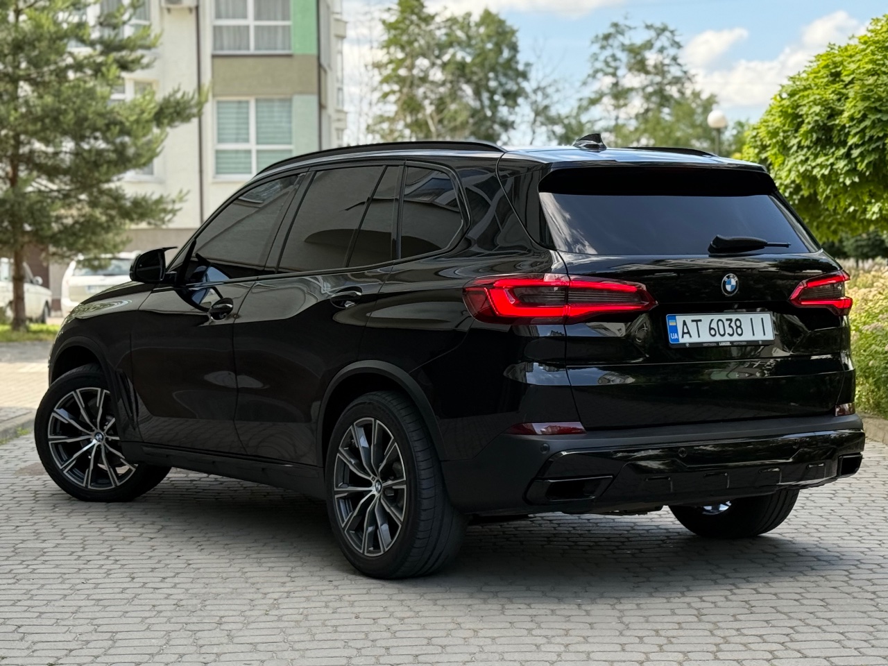 BMW X5 - фото 47