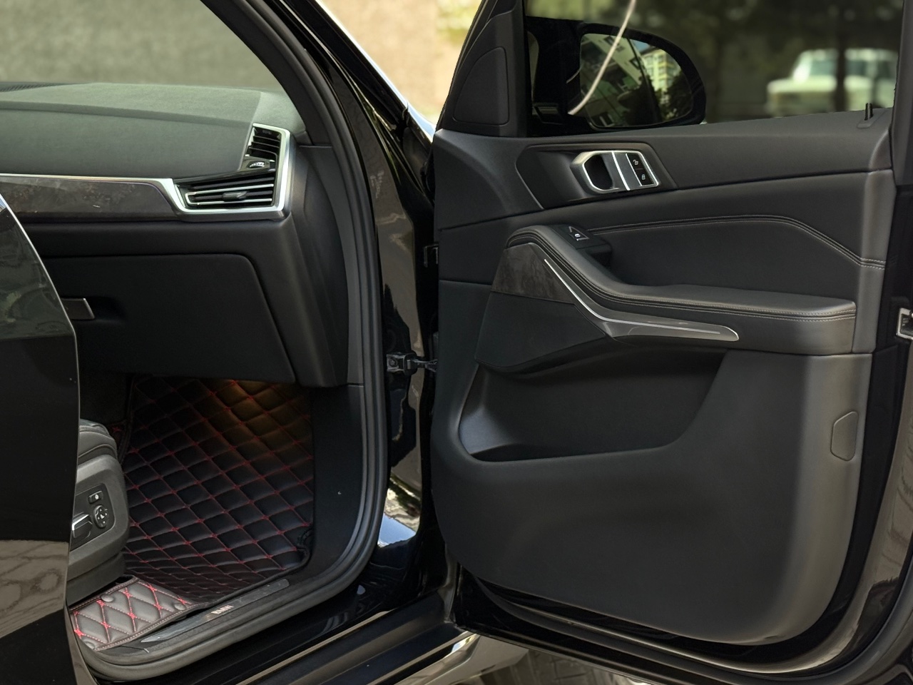 BMW X5 - фото 25