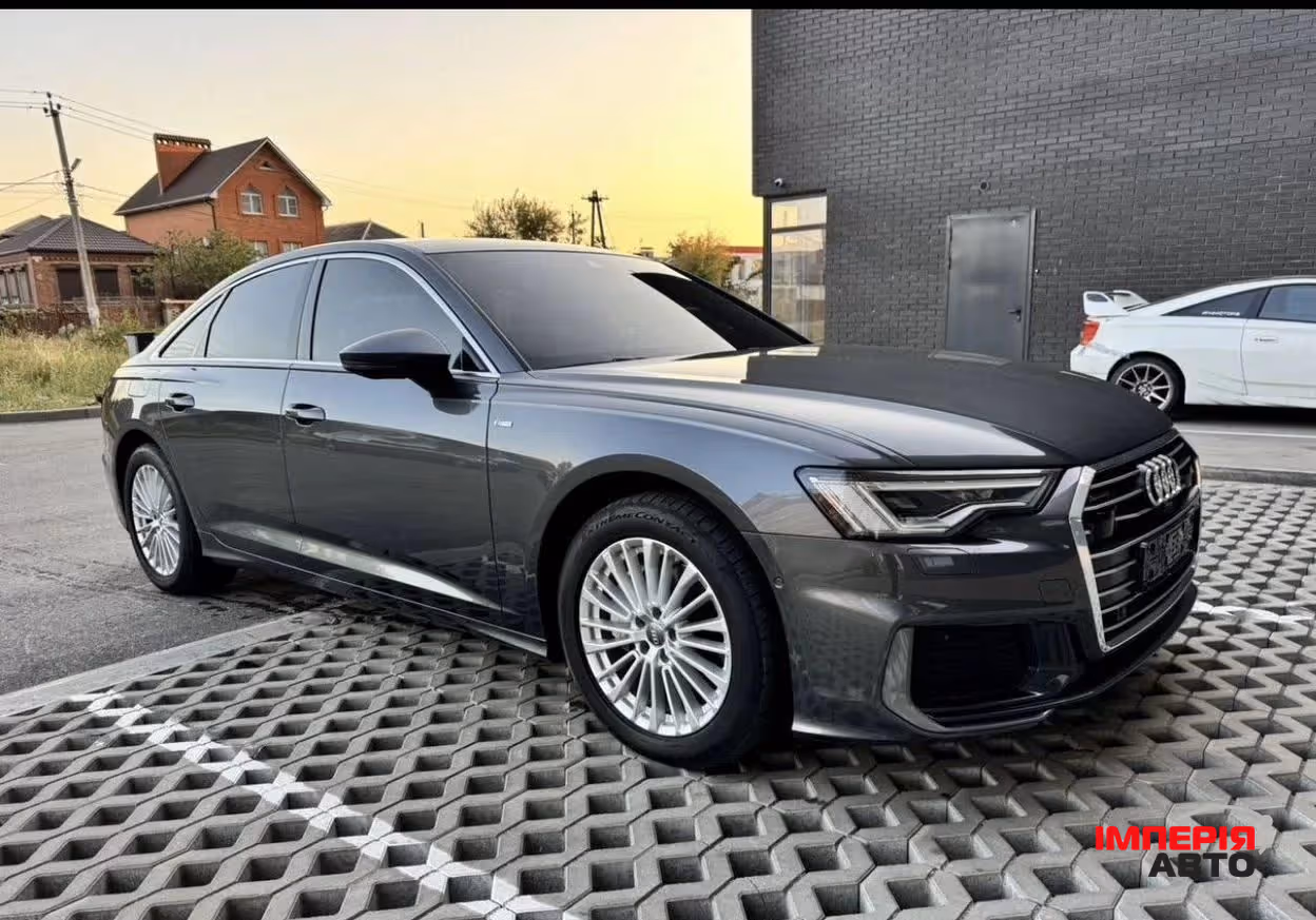 Audi A6 - фото 3