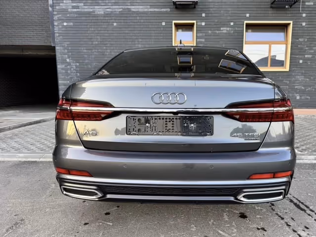Audi A6 - фото 4