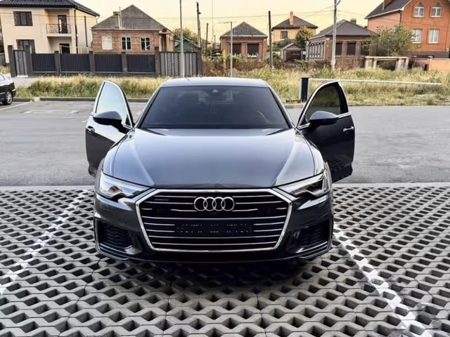 Audi A6 - фото 1
