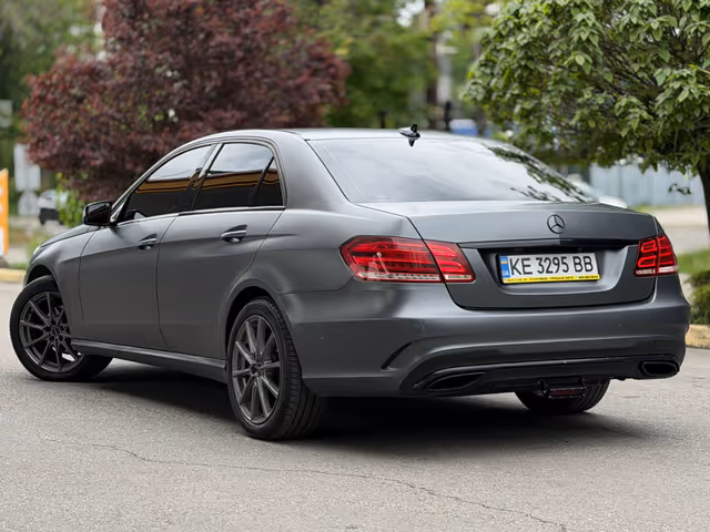 Mercedes-Benz E-Класс - фото 3
