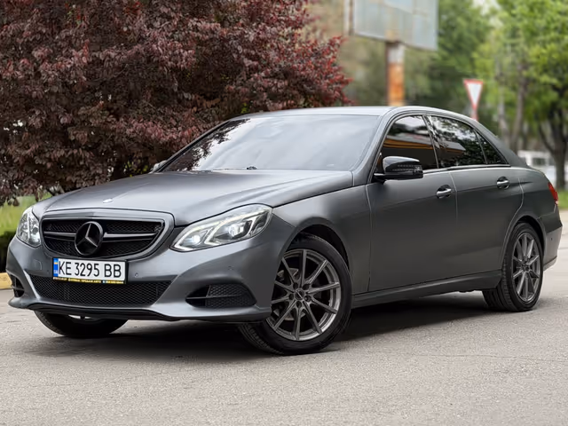 Mercedes-Benz E-Класс - фото 1