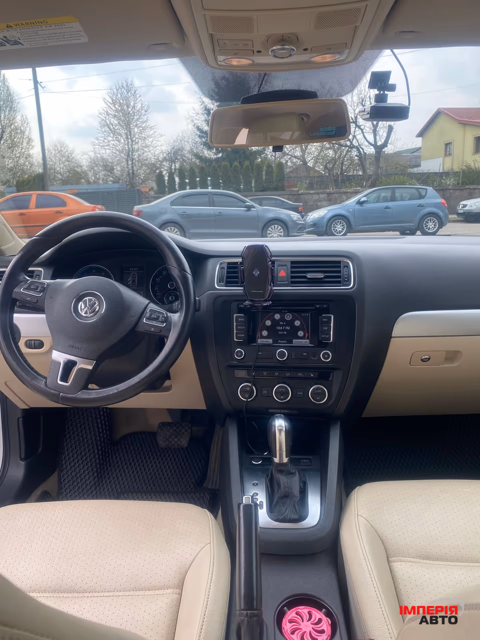 Volkswagen Jetta - фото 7