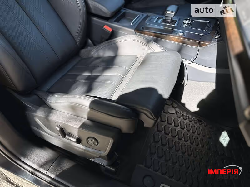 Audi Q5 - фото 30