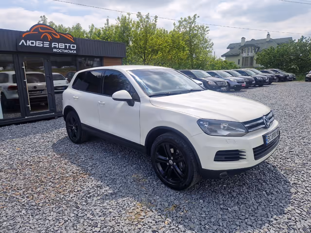 Volkswagen Touareg - фото 3