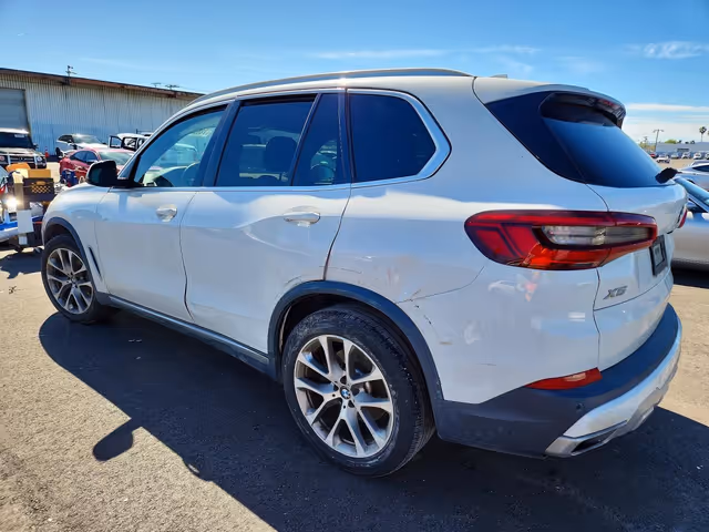 BMW X5 - фото 4
