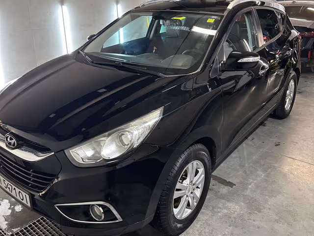 Hyundai ix35 - фото 3