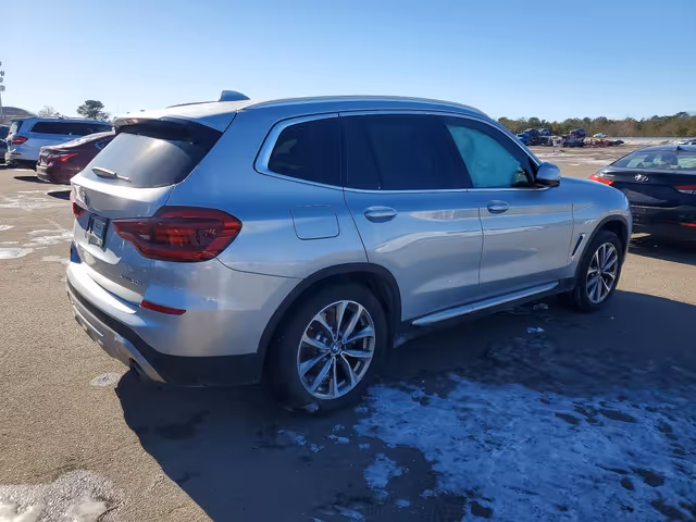 BMW X3 - фото 5