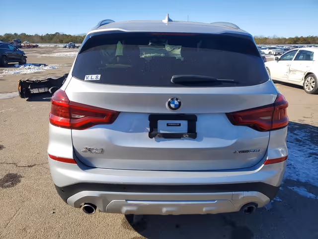 BMW X3 - фото 4