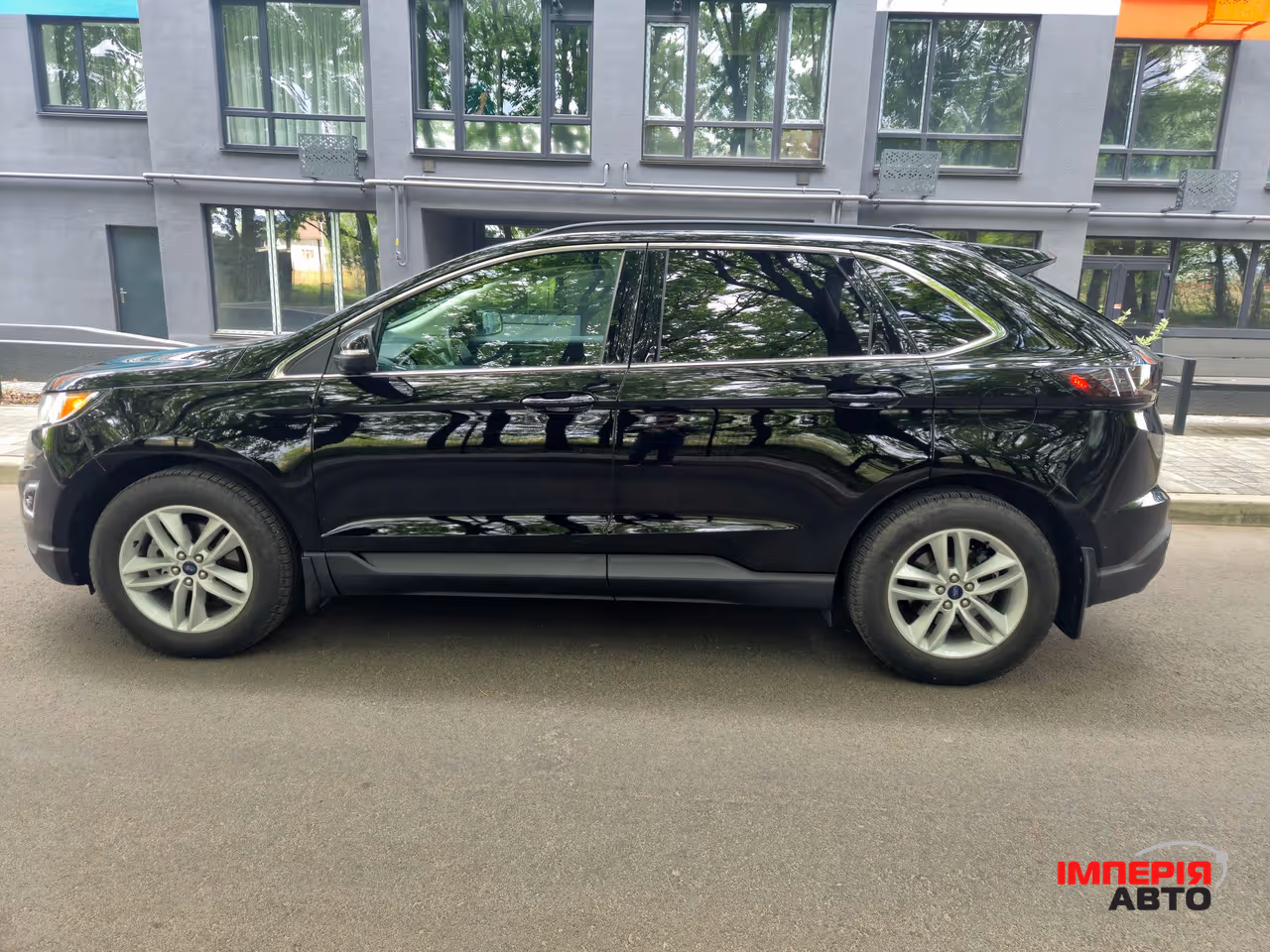 Ford Edge - фото 4