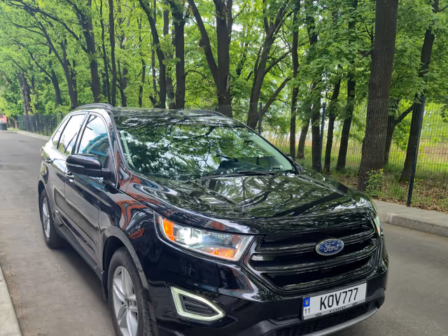Ford Edge - фото 1