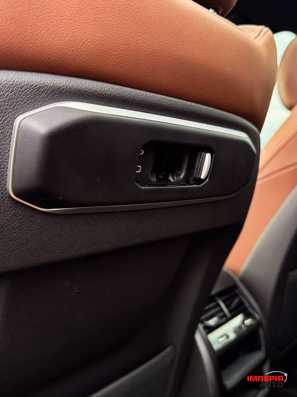 BMW X5 - фото 17