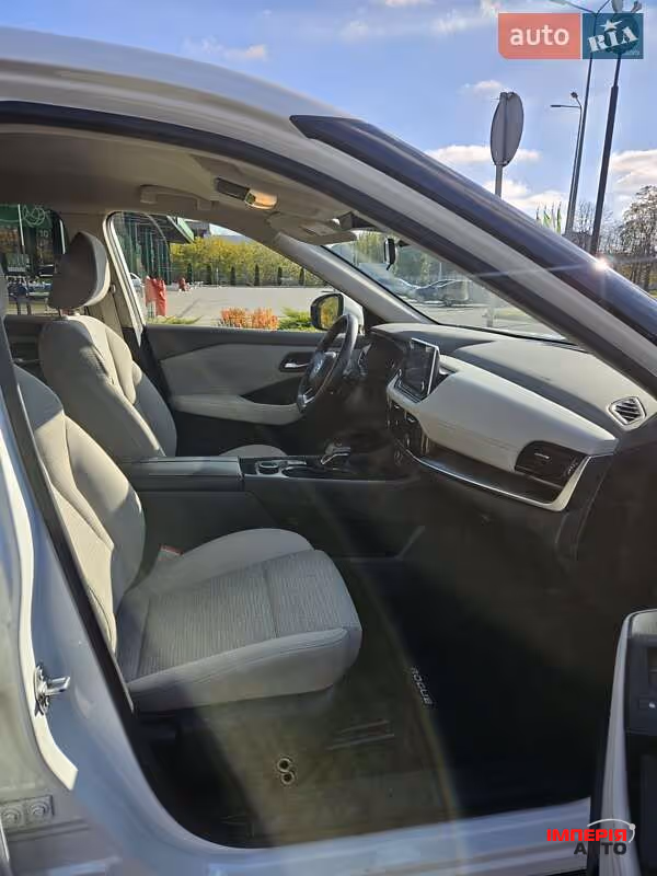 Nissan Rogue - фото 9
