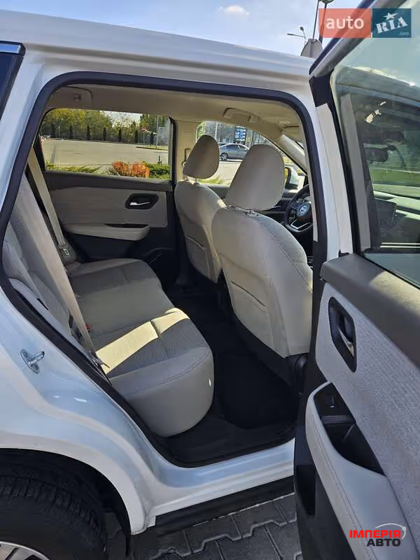 Nissan Rogue - фото 10