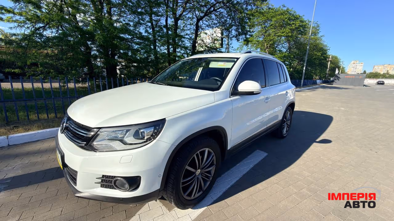 Volkswagen Tiguan - фото 3