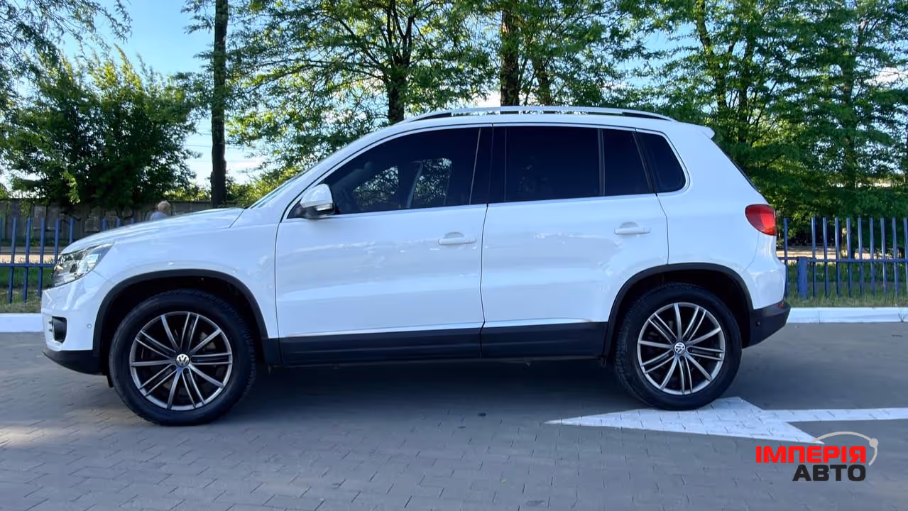 Volkswagen Tiguan - фото 9