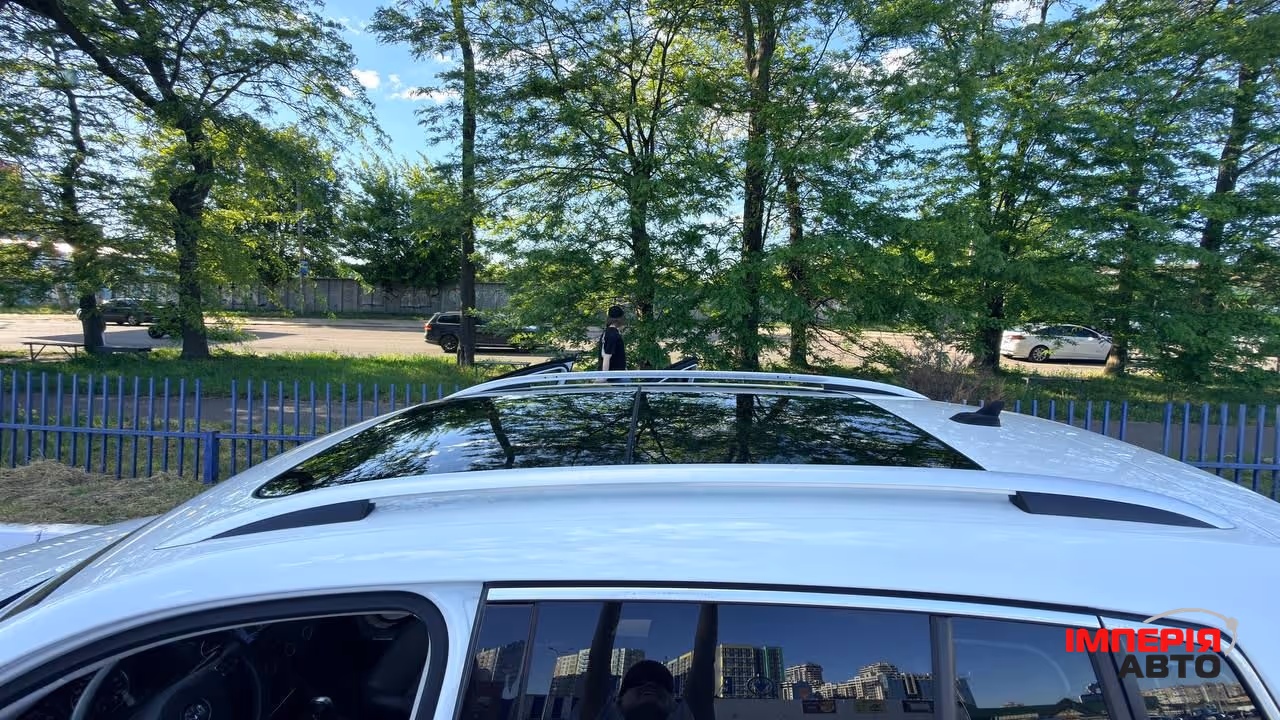 Volkswagen Tiguan - фото 14