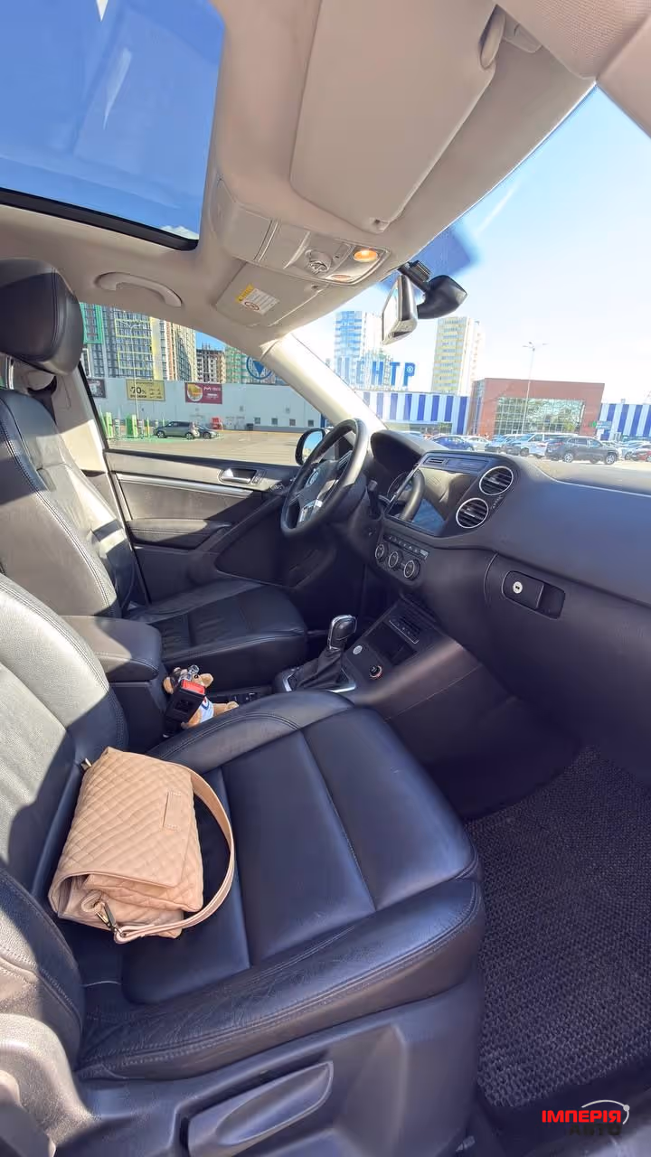Volkswagen Tiguan - фото 33