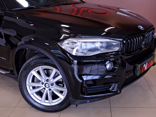 BMW X5 - фото 3