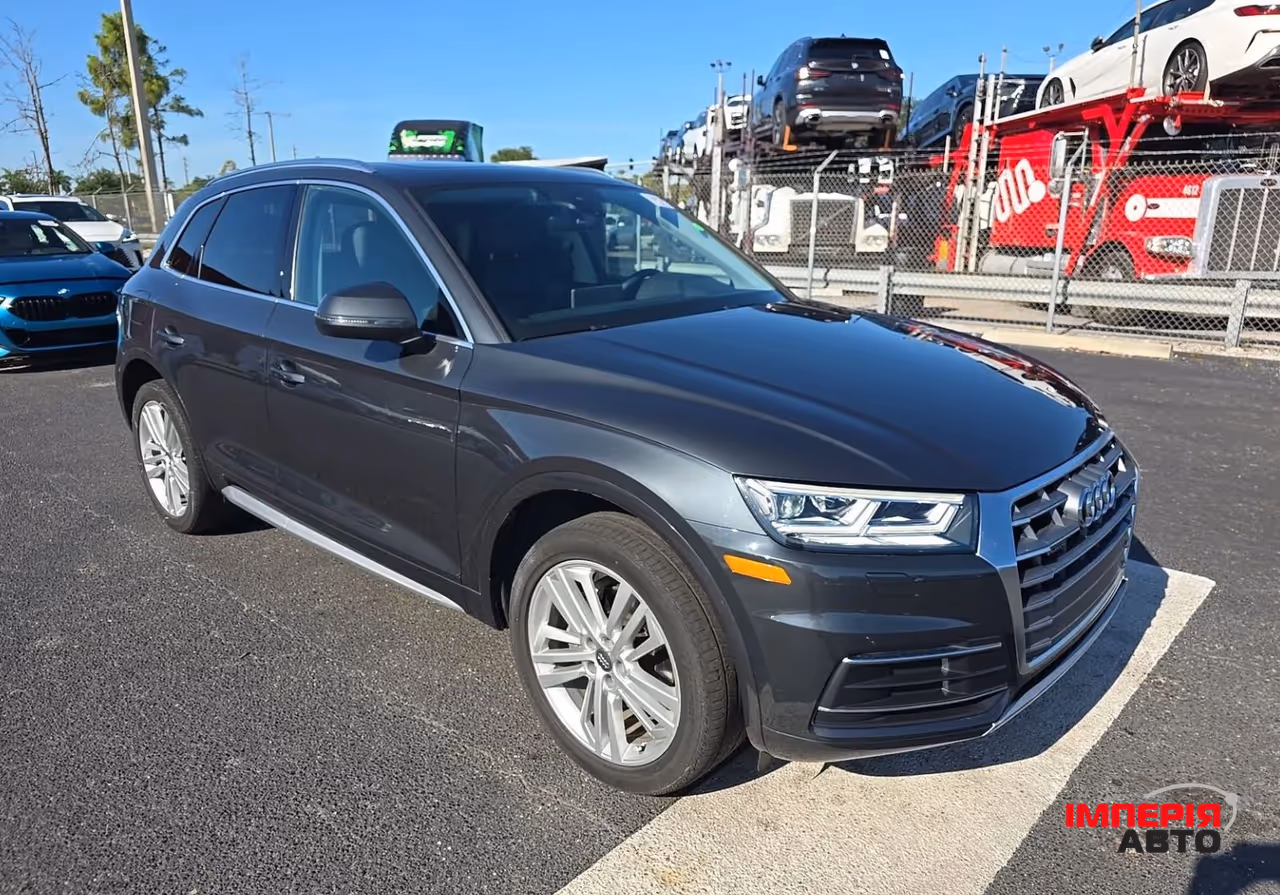 Audi Q5 - фото 6