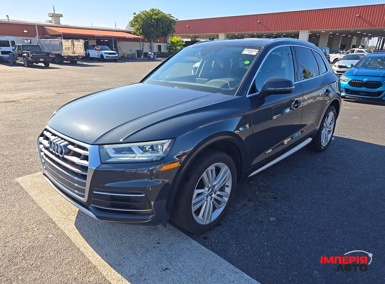 Audi Q5 - фото 3