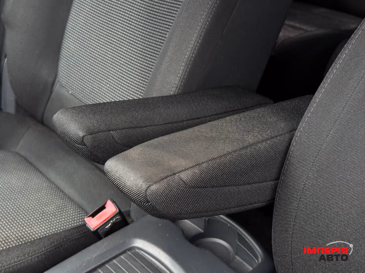 Peugeot 5008 - фото 31