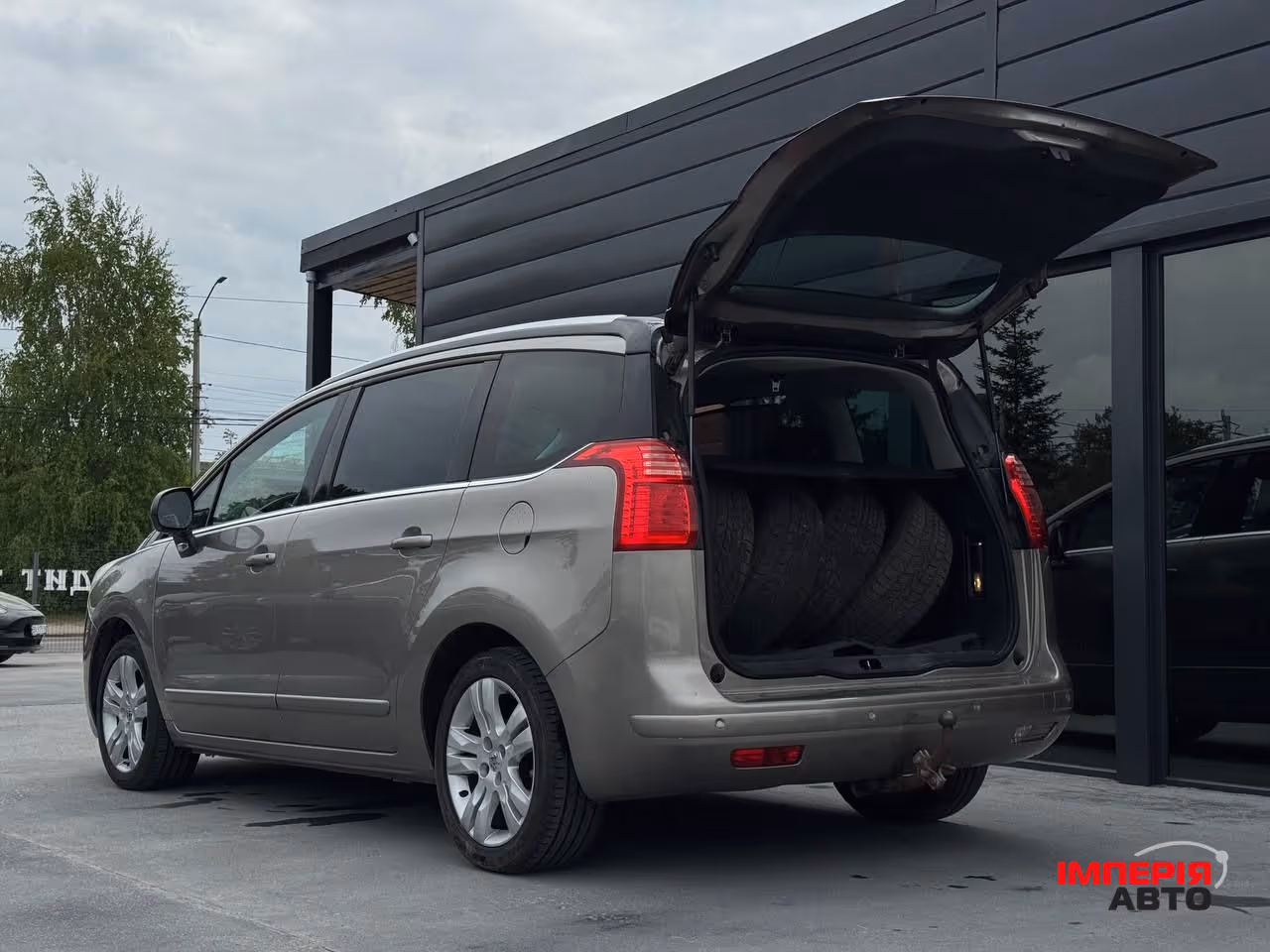 Peugeot 5008 - фото 18