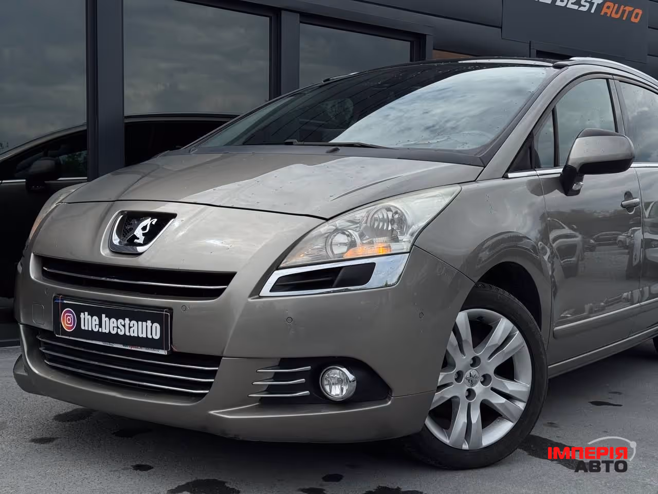 Peugeot 5008 - фото 2