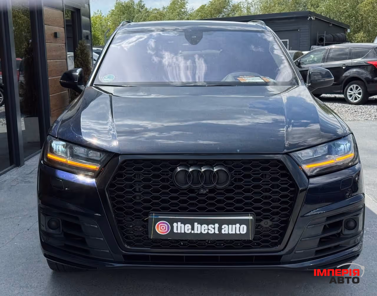 Audi Q7 - фото 17
