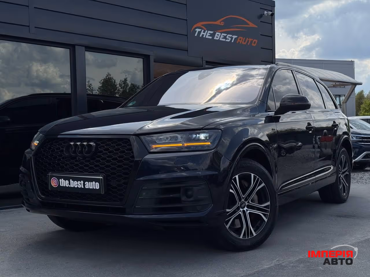 Audi Q7 - фото 2