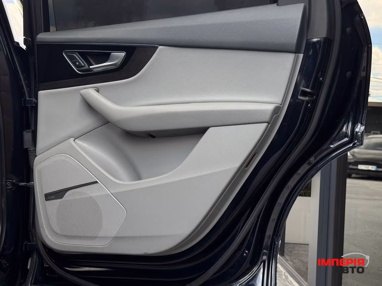 Audi Q7 - фото 83