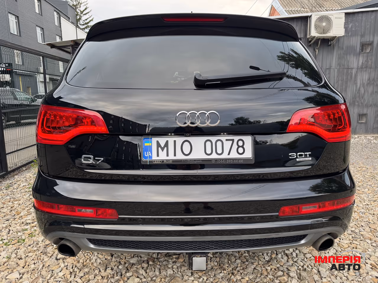 Audi Q7 - фото 4