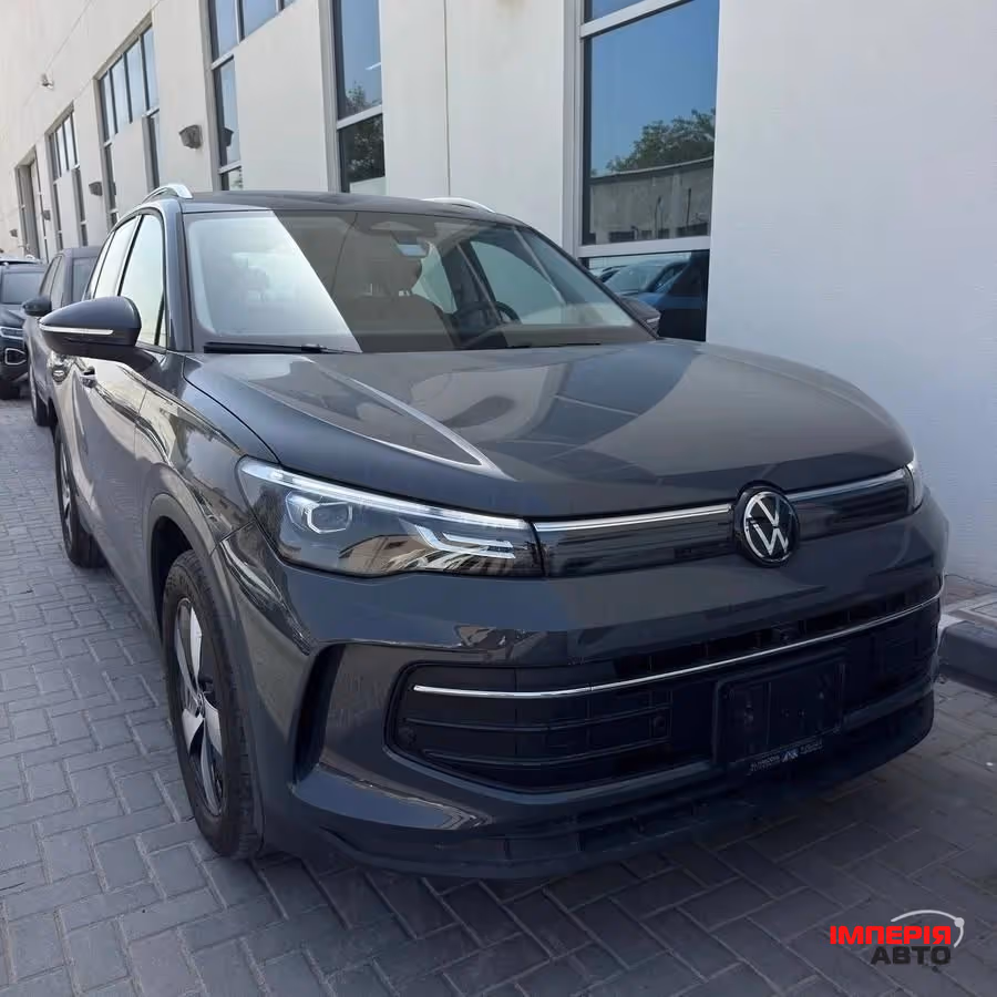 Volkswagen Tiguan - фото 1