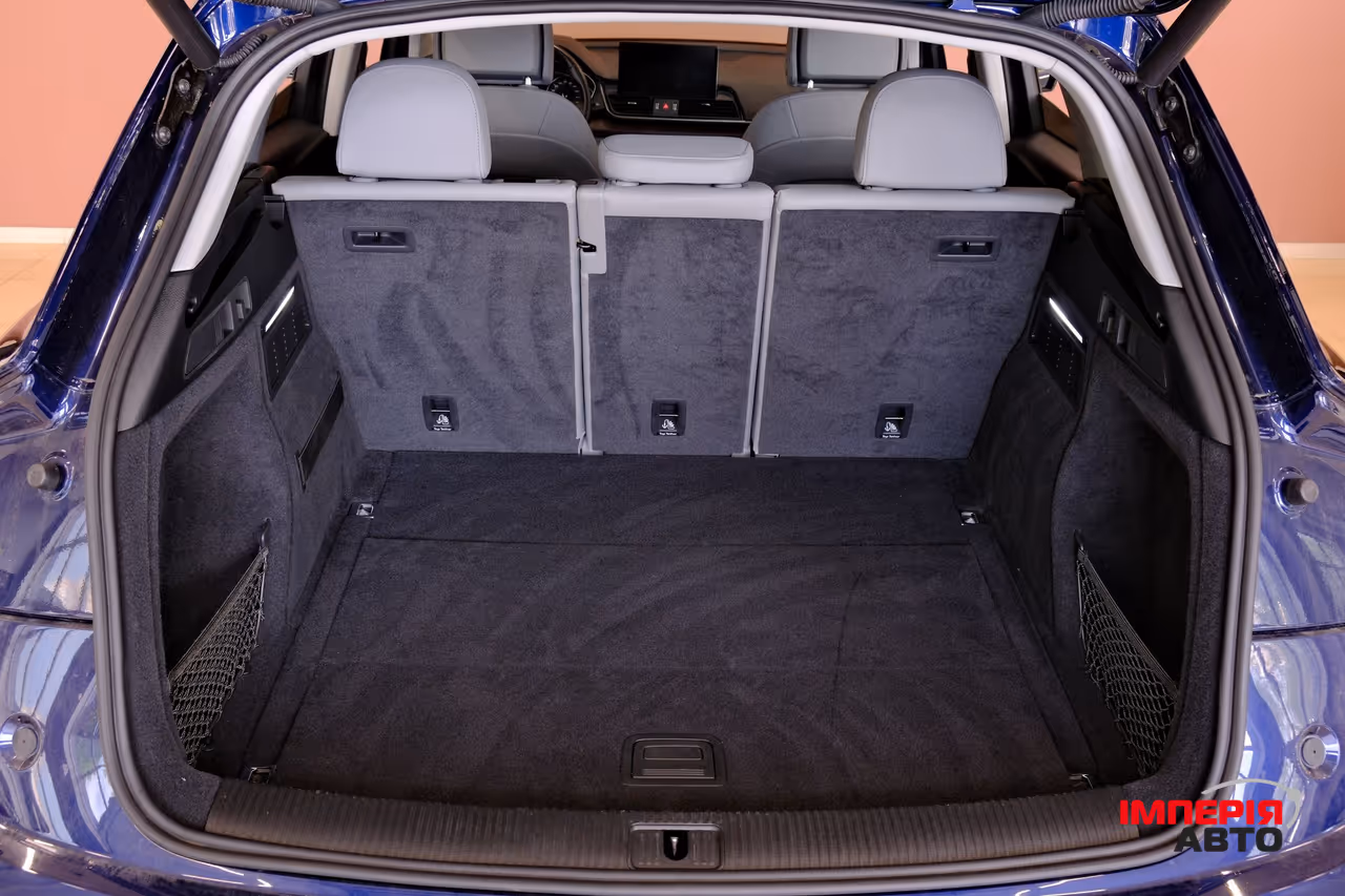 Audi Q5 - фото 9