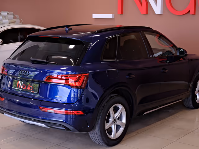 Audi Q5 - фото 5
