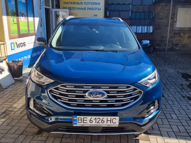 Ford Edge - фото 1