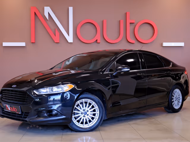 Ford Fusion USA - фото 1