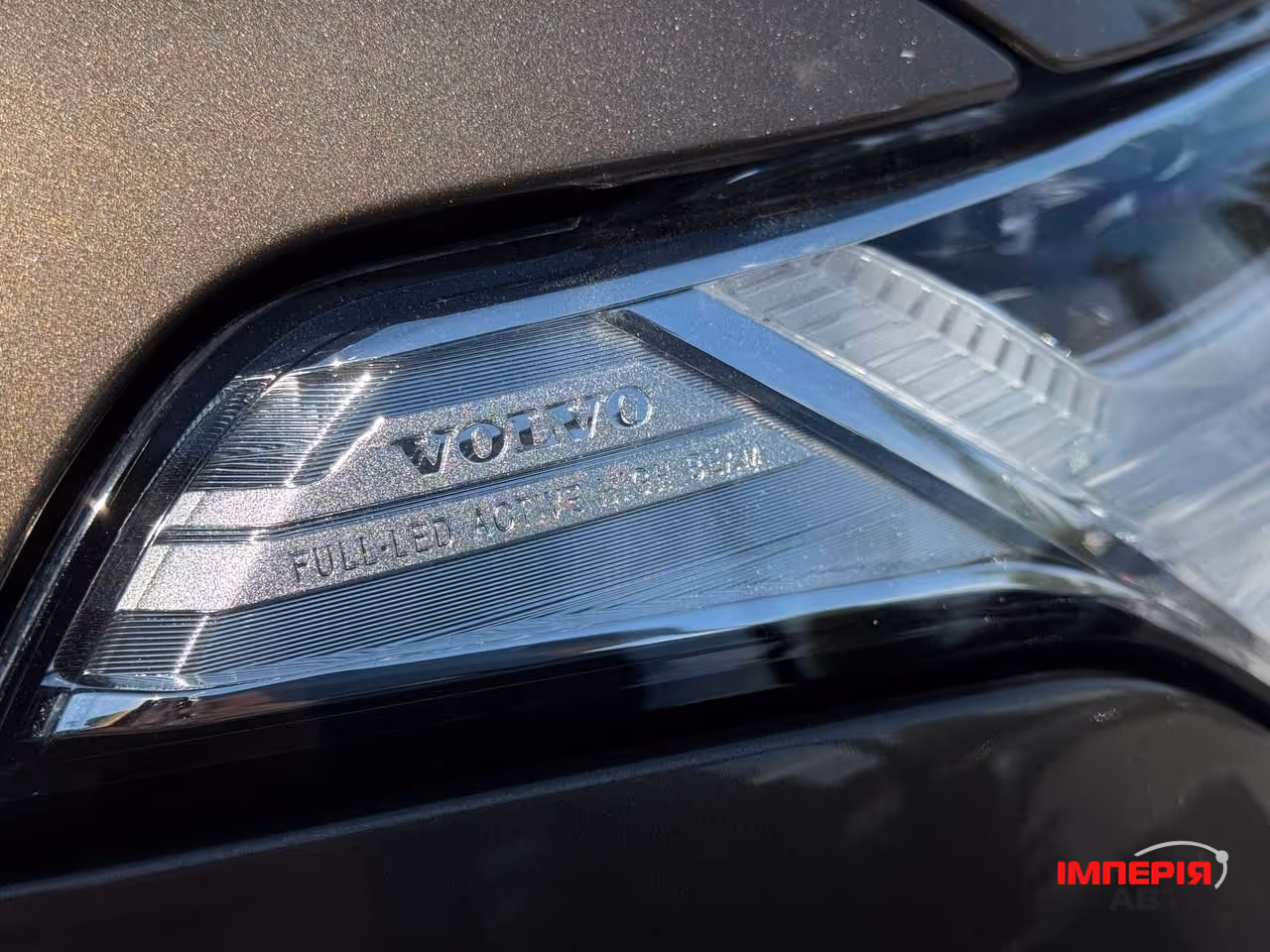 Volvo XC90 - фото 6