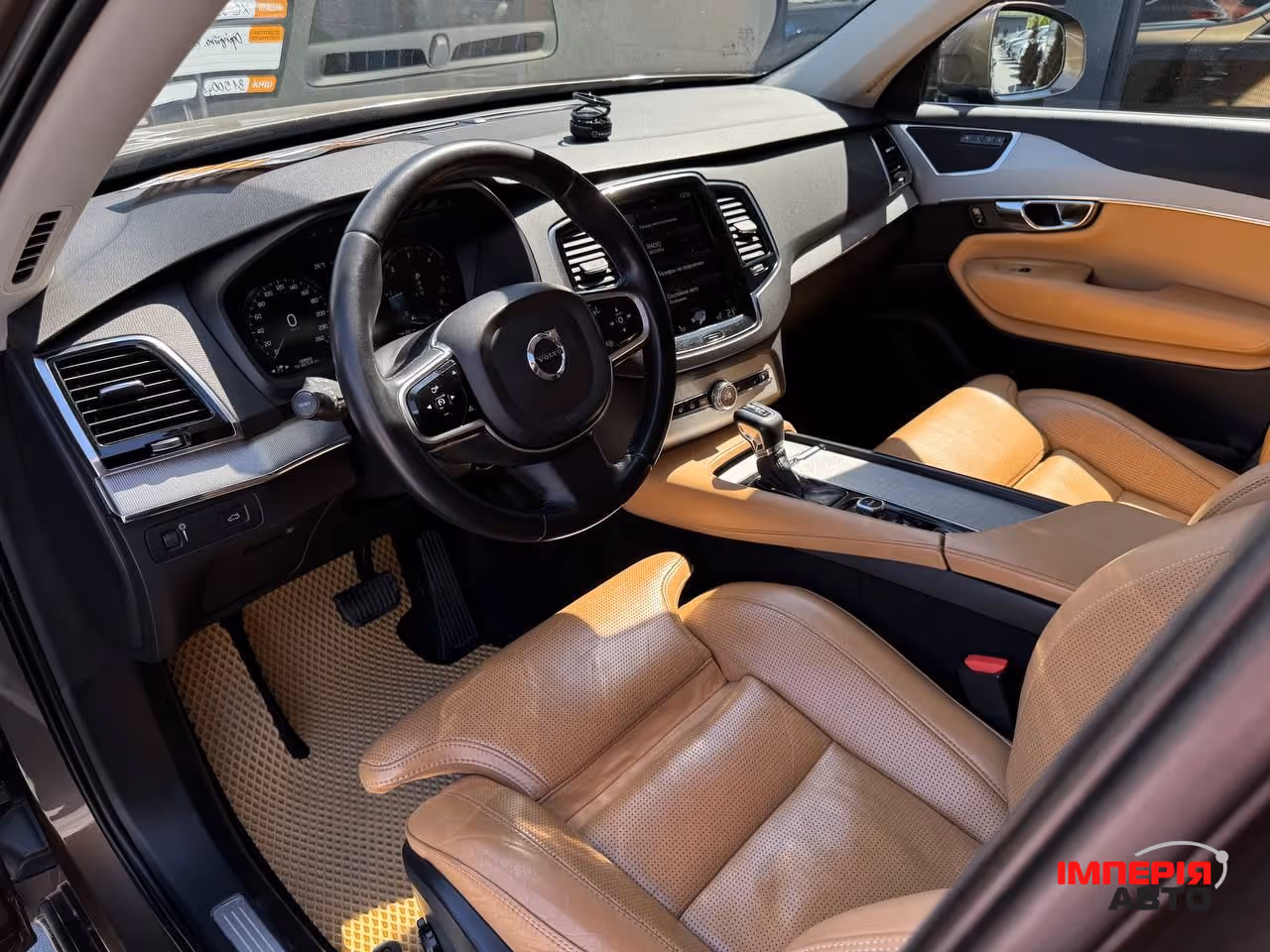 Volvo XC90 - фото 38